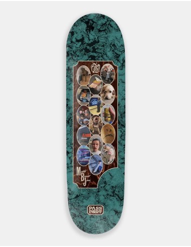 Pass Port Matlok Yearbook Series Skateboard Deck - 8.25" Dans la société mordern