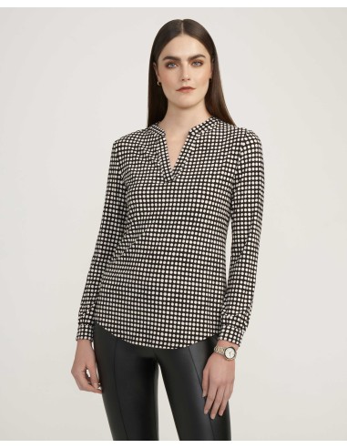 Pearly Dot Split Neck Blouse- Sale la colonne vertébrale