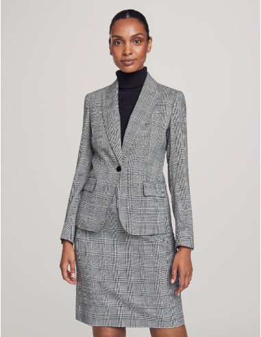 Executive Collection Plaid Jacket with Skirt s'inspire de l'anatomie humaine