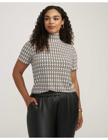 Plus Size Chainlink Mock Neck Top- Sale Fin de série